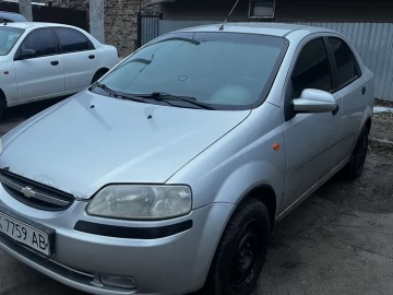 Авто Chevrolet Aveo 2004 № 7420216