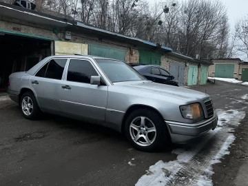 Авто Mercedes 280 1995 № 7420401