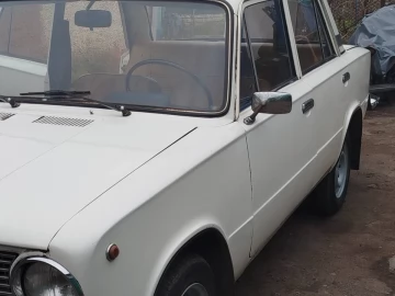 Авто ВАЗ 2101 1985 № 7420431