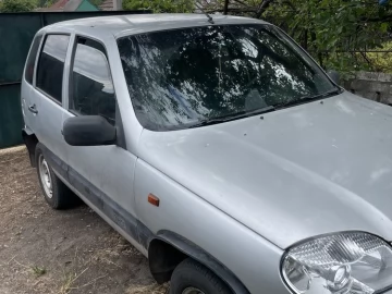 Авто Chevrolet Niva 2004 № 7421098