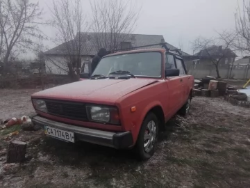 Авто ВАЗ 2105 1995 № 7421420