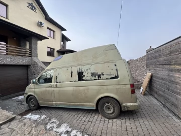Авто Volkswagen Transporter 2008 № 7421619