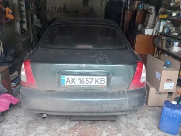 Авто Daewoo Nubira 1998 № 7422272