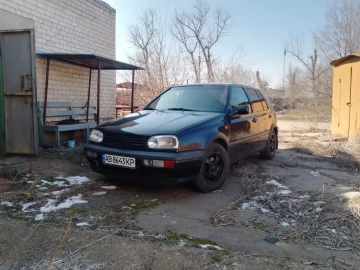 Авто Volkswagen Golf 1995 № 7422551