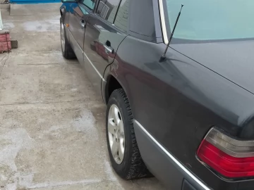 Авто Mercedes W124 1993 № 7424530