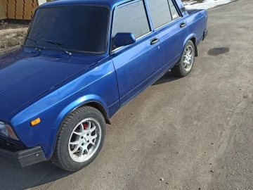 Авто ВАЗ 2107 2000 № 7424573