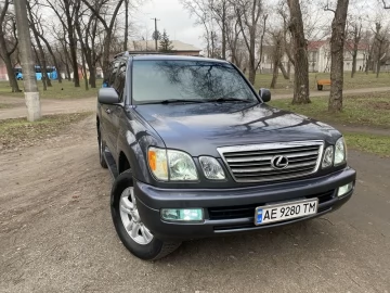 Авто Lexus Lx Серія 2004 № 7425279