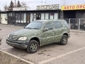 Авто Mercedes Ml Серия 2002 № 7425492