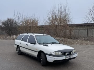 Авто Ford Mondeo 1993 № 7425497
