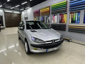 Авто Peugeot 206 2002 № 7425536