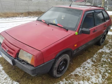 Авто ВАЗ 2109 1992 № 7425914