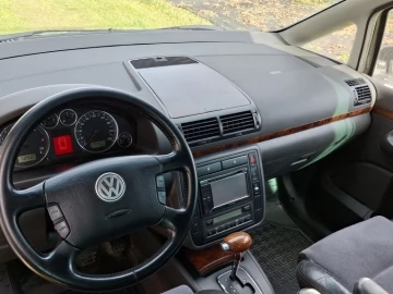 Авто Volkswagen Sharan 2002 № 7425923
