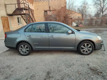 Авто Volkswagen Jetta 2008 № 7426793