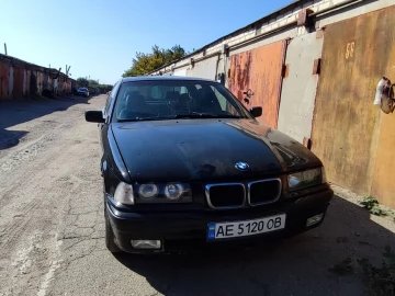 Авто BMW 3 Серия 1996 № 7427385