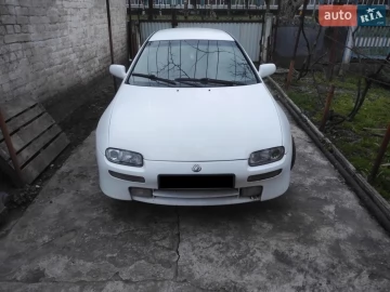 Авто Mazda 323 1995 № 7427405