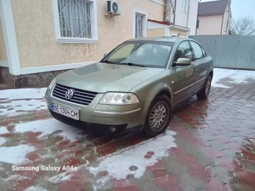Авто Volkswagen Passat Sedan 2001 № 7428024