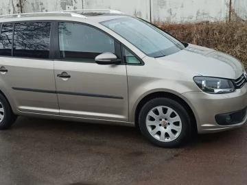 Авто Volkswagen Touran 2012 № 7428074