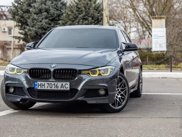 Авто BMW 3 Серия 2018 № 7428111