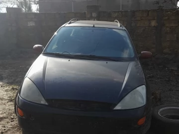 Авто Ford Focus 2000 № 7428121