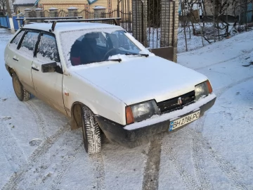 Авто ВАЗ 2109 1994 № 7428175