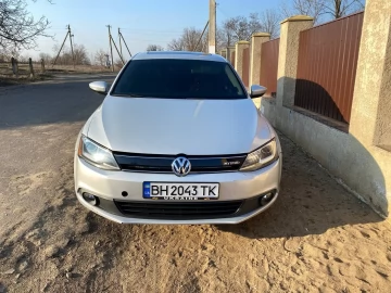 Авто Volkswagen Jetta 2012 № 7428446