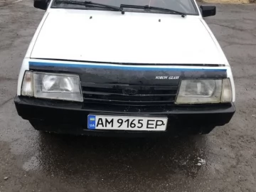 Авто ВАЗ 2109 1992 № 7430198