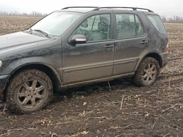 Авто Mercedes Ml Серия 2003 № 7431691
