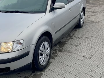 Авто Volkswagen Passat Hatchback 2004 № 7432801