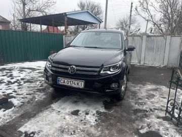 Авто Volkswagen Tiguan 2011 № 7434084