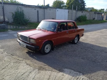 Авто ВАЗ 2107 1997 № 7434149