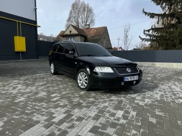 Авто Volkswagen Passat Sedan 2001 № 7434386