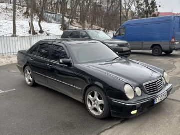 Авто Mercedes 320 2000 № 7434669