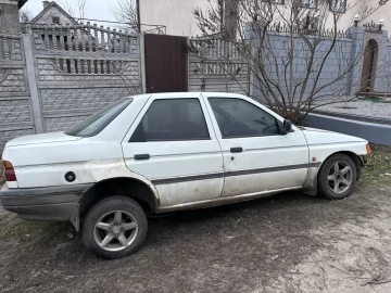 Авто Ford Orion 1992 № 7435026