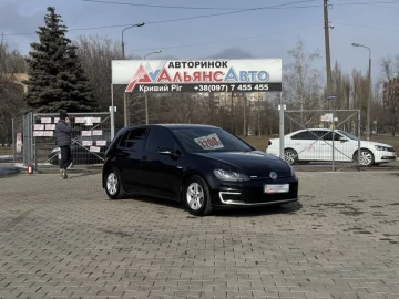 Авто Volkswagen Golf 2016 № 7435102