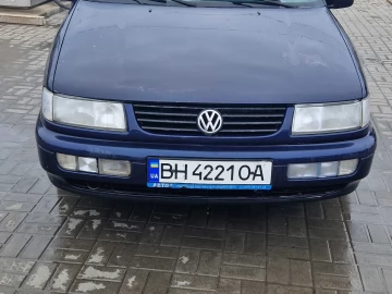 Авто Volkswagen Passat Sedan 1996 № 7436432
