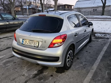Авто Peugeot 207 2010 № 7436505