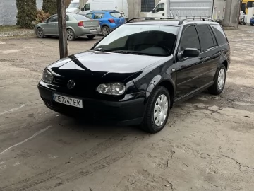 Авто Volkswagen Golf 2000 № 7436687