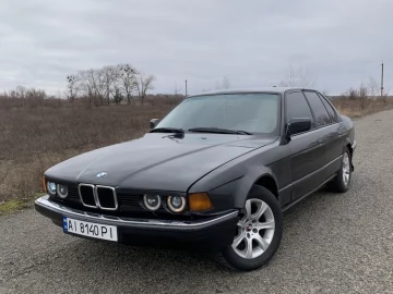 Авто BMW 7 Серия 1991 № 7437016