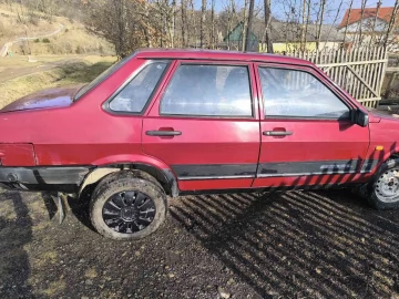 Авто ВАЗ 21099 1993 № 7437428