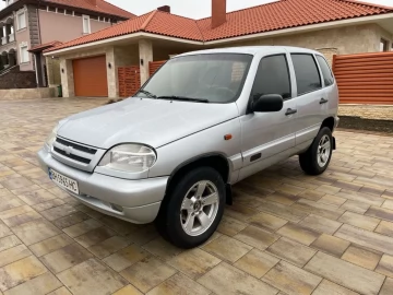 Авто Chevrolet Niva 2007 № 7437752