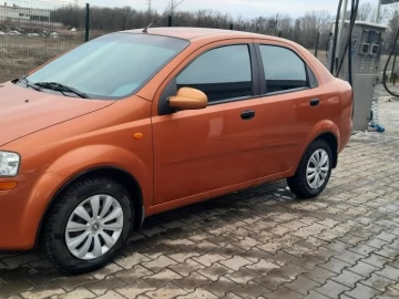 Авто Chevrolet Aveo 2005 № 7438074