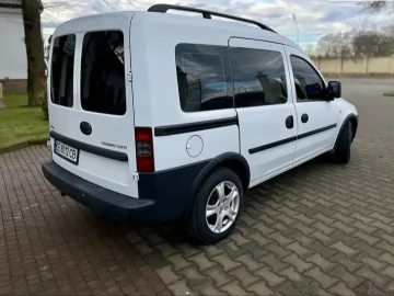 Авто Opel Combo 2007 № 7438093