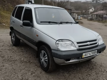 Авто Chevrolet Niva 2008 № 7438143