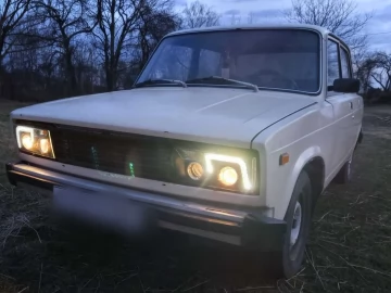 Авто ВАЗ 2105 1986 № 7438175