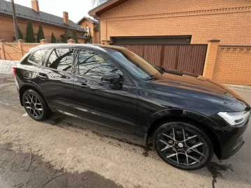 Авто Volvo Xc60 2018 № 7438612