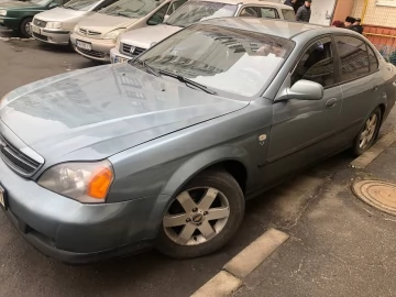 Авто Chevrolet Evanda 2005 № 7439642