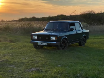 Авто ВАЗ 2107 2005 № 7439788