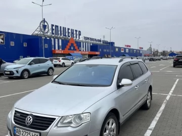 Авто Volkswagen Passat Variant 2010 № 7440185