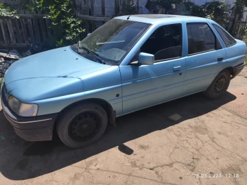 Авто Ford Escort 1993 № 7440211
