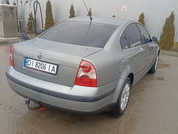 Авто Volkswagen Passat Sedan 2002 № 7440219